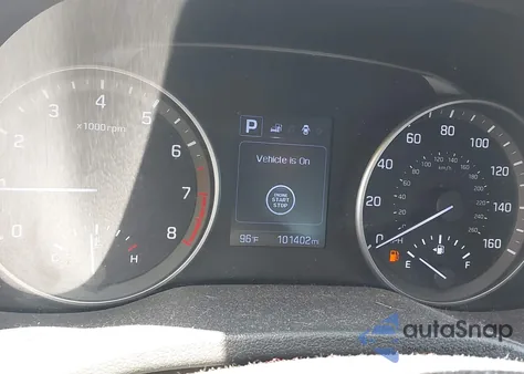 2017 Hyundai Elantra Value Edition z USA, uszkodzony, nr VIN 5NPD84LF6HH118635